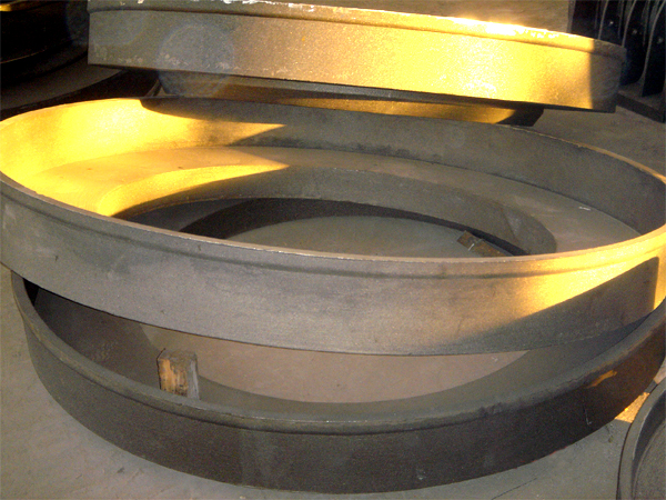 鋼(gāng)球研磨機圓盤